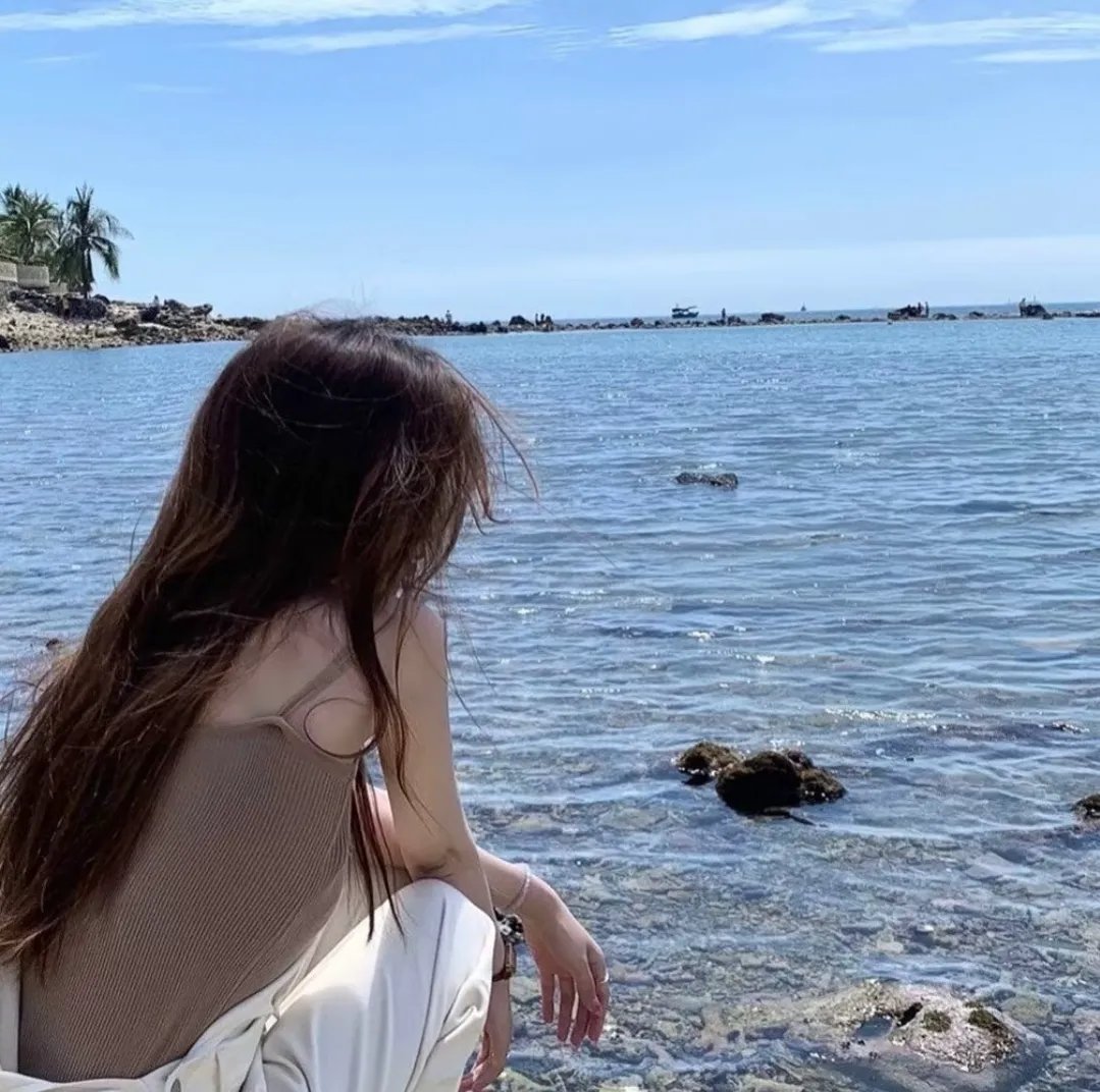女玩家喜迎春